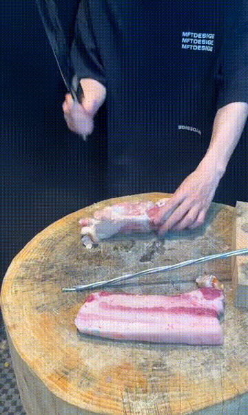 1748588508282699.gif