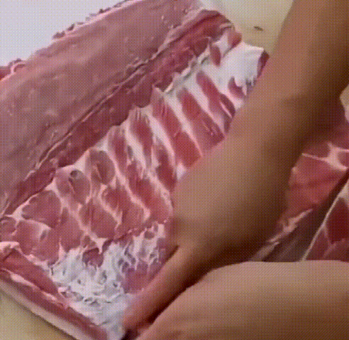 1748588511192746.gif